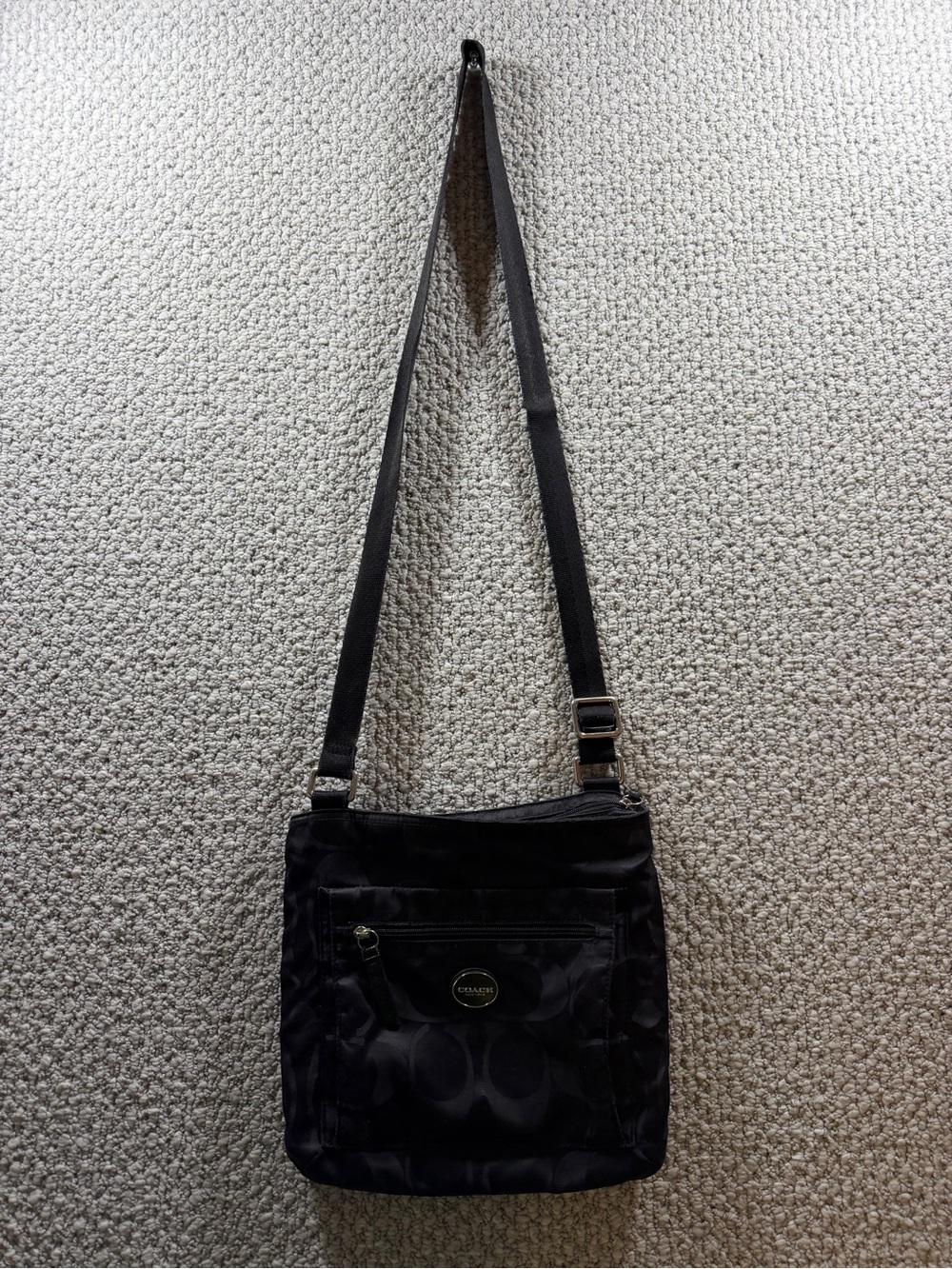 COACH Black Signature Nylon Getaway File Crossbody Bag F77408
